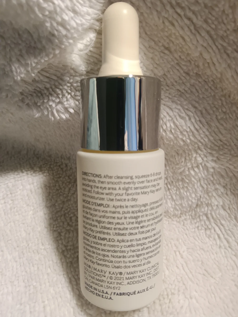 Mary Kay Clinical Solutions C+ Resveratrol Line-Reducer – White